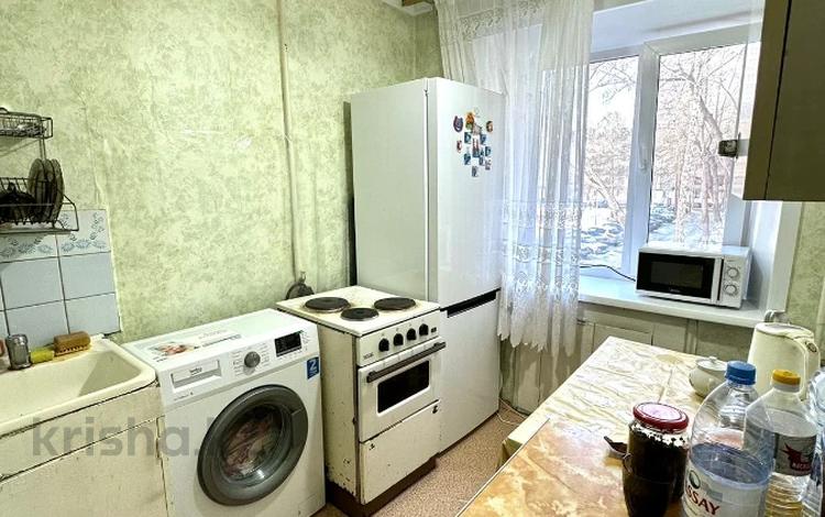 1-комнатная квартира, 30 м², 2/5 этаж, Гагарина 42/1 за ~ 10.8 млн 〒 в Павлодаре — фото 2