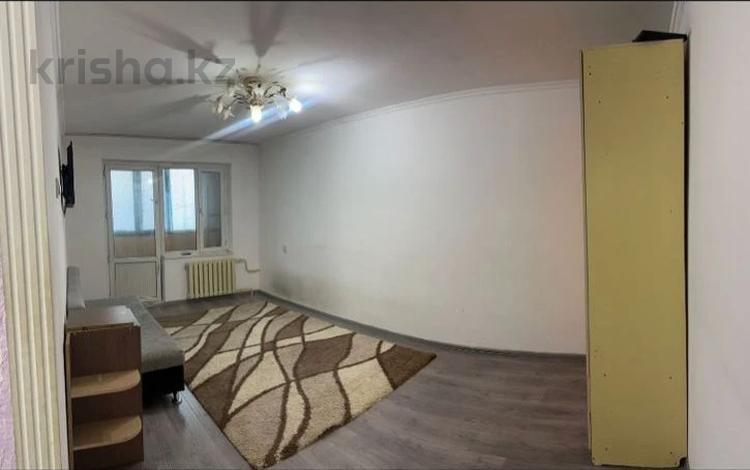 2-бөлмелі пәтер · 45 м² · 5/5 қабат, Айнабұлақ-3 ш/а., бағасы: 28 млн ₸ в Алматы, Жетысуский р-н — фото 2