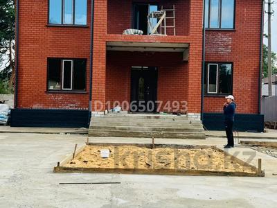 Отдельный дом · 5 комнат · 200 м² · 8 сот., Боровой заезд 9А — Красный кордонская за 160 млн 〒 в Семее, Красный Кордон