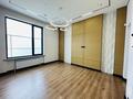 Отдельный дом · 6 комнат · 370 м² · 8 сот., мкр Самал-2 за 320 млн ₸ в Шымкенте, Абайский р-н — фото 5