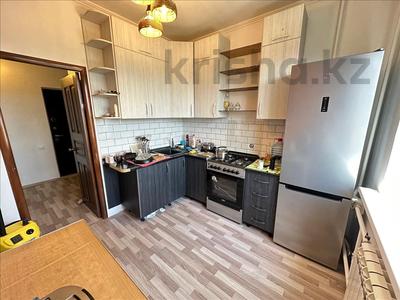 1-бөлмелі пәтер, 40 м², 7/9 қабат, мкр Аксай-1, Саина — Толе би, бағасы: 24.5 млн 〒 в Алматы, Ауэзовский р-н