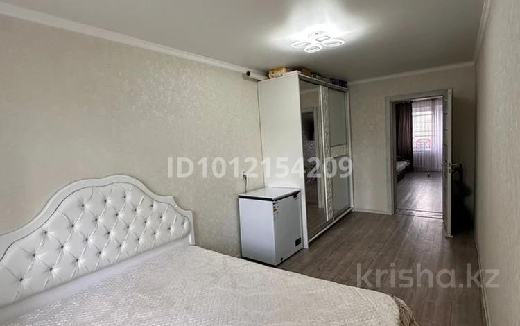 2-бөлмелі пәтер · 45.8 м² · 2/5 қабат, Ауэзова 40, бағасы: 10.5 млн ₸ в Аксу — фото 2