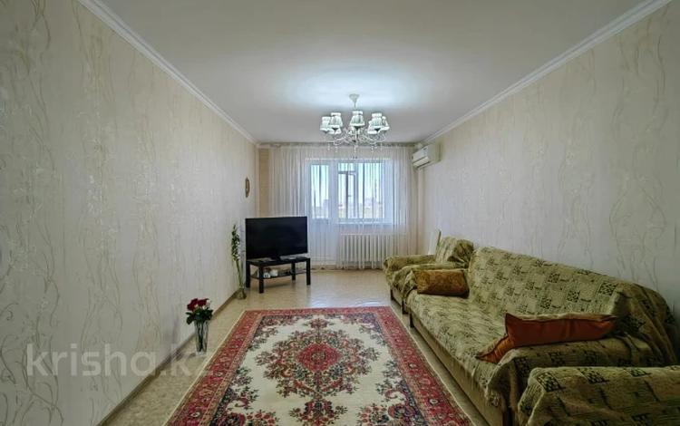 3-комнатная квартира · 83.9 м² · 8/10 этаж, мкр Жилгородок, Мира за 25 млн ₸ в Актобе — фото 5