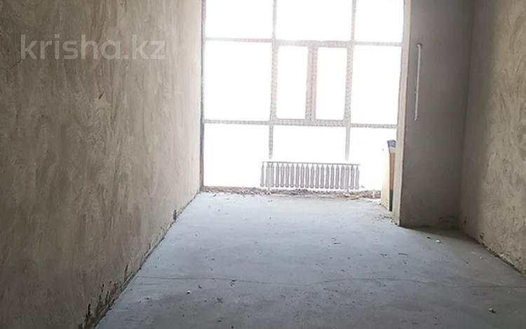 3-бөлмелі пәтер · 117.9 м² · 3/5 қабат, Алтын орда ш/а., мкр.Батыс-2, бағасы: 42.7 млн ₸ в Актобе, мкр. Алтын орда — фото 2