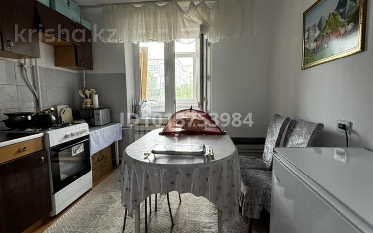 2-бөлмелі пәтер · 56 м² · 3/5 қабат, мкр Шанхай, Вавилова 41, бағасы: 17 млн ₸ в Актобе — фото 2