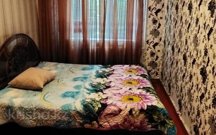 2-комнатная квартира · 60 м² · 1/5 этаж, Майкудук, 18й микрорайон 26 за 120 000 ₸ в Караганде, Алихана Бокейханова р-н — фото 12