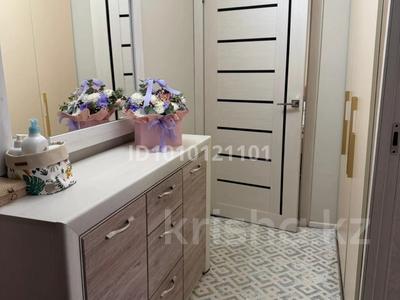 2-комнатная квартира · 43 м² · 3/4 этаж, мкр №1 15 за 33 млн 〒 в Алматы, Ауэзовский р-н