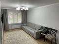 2-комнатная квартира · 52 м² · 2/5 этаж, мкр Аксай-4 47 за 300 000 ₸ в Алматы, Ауэзовский р-н — фото 2