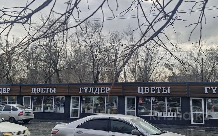 Дүкендер мен бутиктер · 15 м², бағасы: 10 млн ₸ в Семее — фото 2