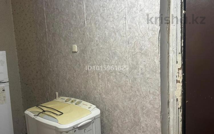 2-бөлмелі пәтер · 45 м² · 1/5 қабат, 14-шағынаудан 39, бағасы: 80 000 ₸ в Караганде, Алихана Бокейханова р-н — фото 2