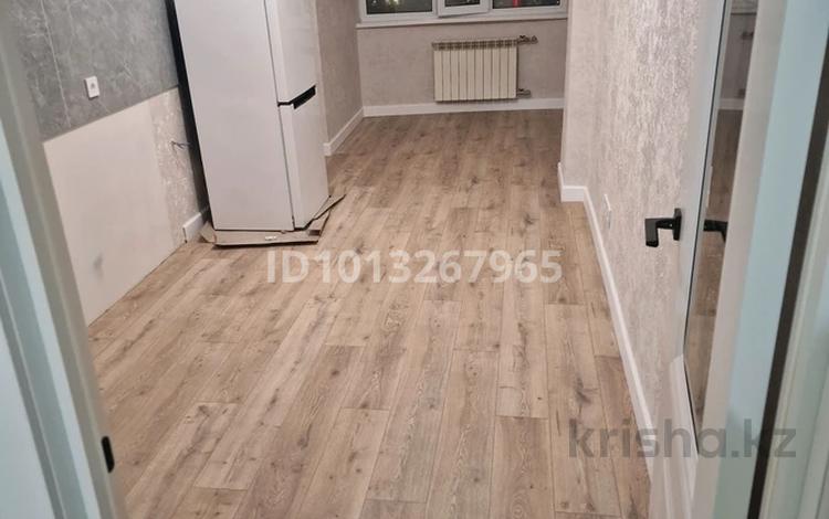 2-бөлмелі пәтер · 82 м² · 7/18 қабат, Туркестан 2, бағасы: 47 млн ₸ в Астане, Есильский р-н — фото 2