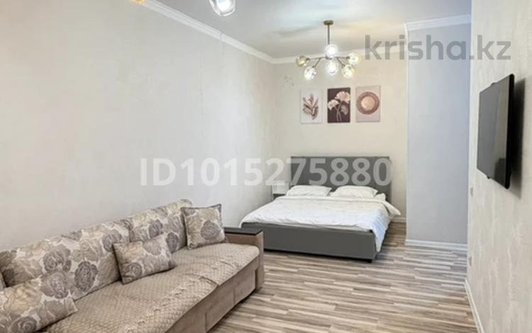 1-комнатная квартира · 45 м² · 8/17 этаж, Кумысбекова 2 — Очень хорошая Квартира за 14 000 ₸ в Астане, Сарыарка р-н — фото 2