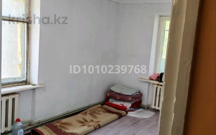 2-комнатная квартира · 50 м² · 2/2 этаж, 2-й квартал Титова 11 за 70 000 ₸ в  — фото 2