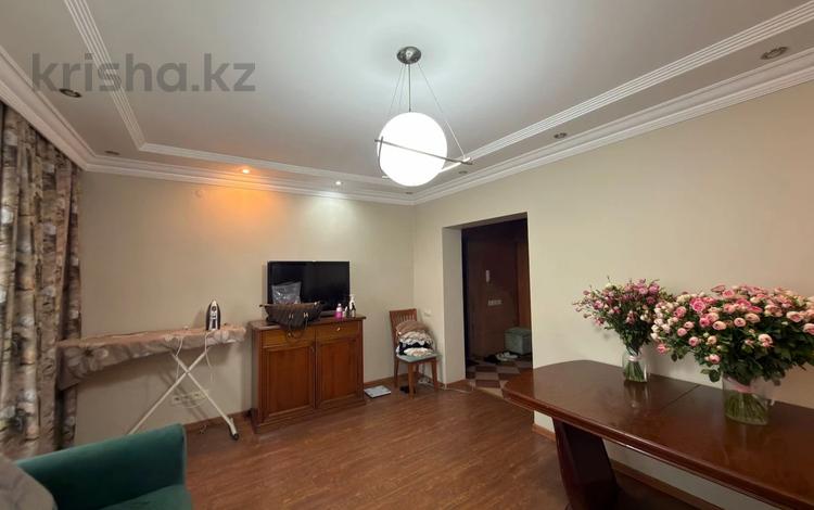 4-бөлмелі пәтер · 90 м² · 7/12 қабат, Ақсай-2 ш/а. 14, бағасы: 49 млн ₸ в Алматы, Ауэзовский р-н — фото 2