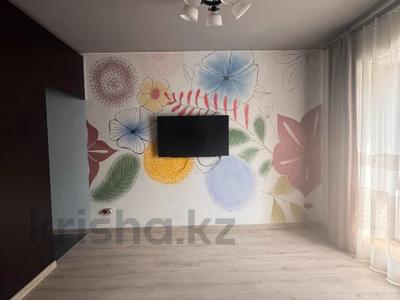 Аренда квартир в Карагандинской обл.: 2-комнатная квартира · 40 м² · 1/3 этаж · помесячно, Жамбыла 46а за 200 000 〒 2-комнатная квартира · 40 м² · 1/3 этаж · помесячно, Жамбыла 46а за 200 000 〒 в Караганде, Казыбек би р-н