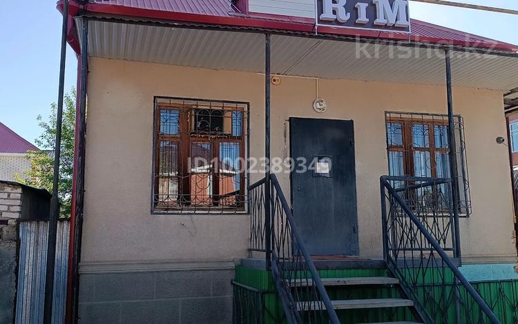 Еркін, кеңселер, дүкендер мен бутиктер, қоймалар, қоғамдық тамақтану орны, сұлулық салондары, медорталықтар мен дәріханалар, білім орталықтары, ойын-сауық · 130 м², бағасы: 33 млн ₸ в Уральске — фото 2