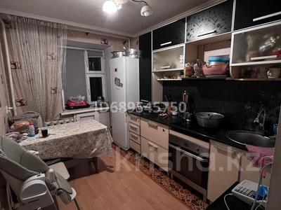3-бөлмелі пәтер · 68 м² · 8/10 қабат, Жамакаева 77, бағасы: 185 000 〒 в Семее