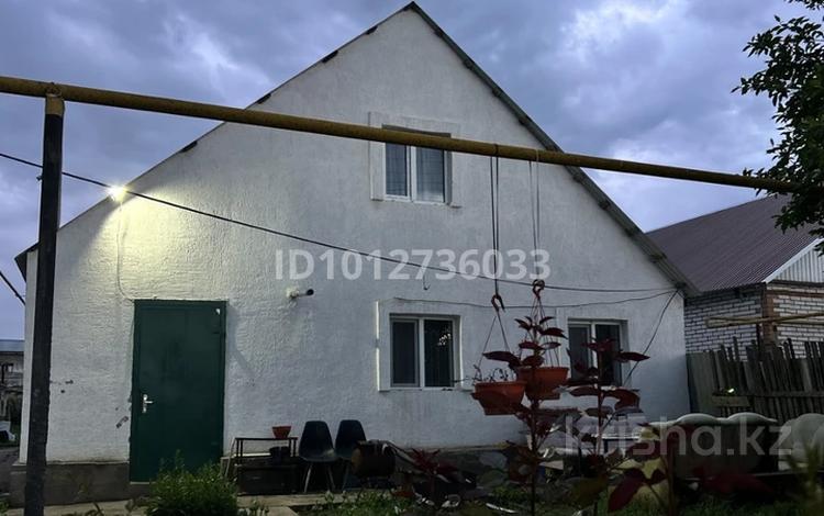 Отдельный дом · 4 комнаты · 160 м² · 10 сот., Шоссейная 46 за 32 млн ₸ в Уральске — фото 2