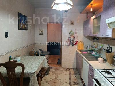 4-бөлмелі пәтер · 77.2 м² · 2/5 қабат, мкр Таугуль-3, Ыкылас 8 — Жандосова шаймерденова, бағасы: 60 млн ₸ в Алматы, Ауэзовский р-н