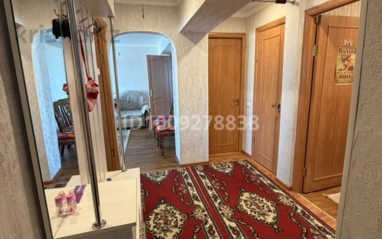 4-бөлмелі пәтер · 90 м² · 4/5 қабат, Астана проспект 21, бағасы: 25.5 млн ₸ в Талдыкоргане, мкр Самал — фото 2