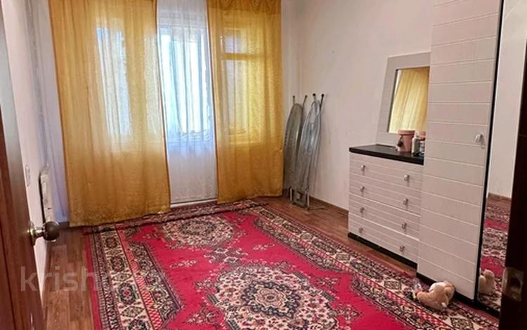 2-комнатная квартира, 55 м², 4/5 этаж, 12-й мкр 50 за 12.5 млн 〒 в Актау, 12-й мкр — фото 2