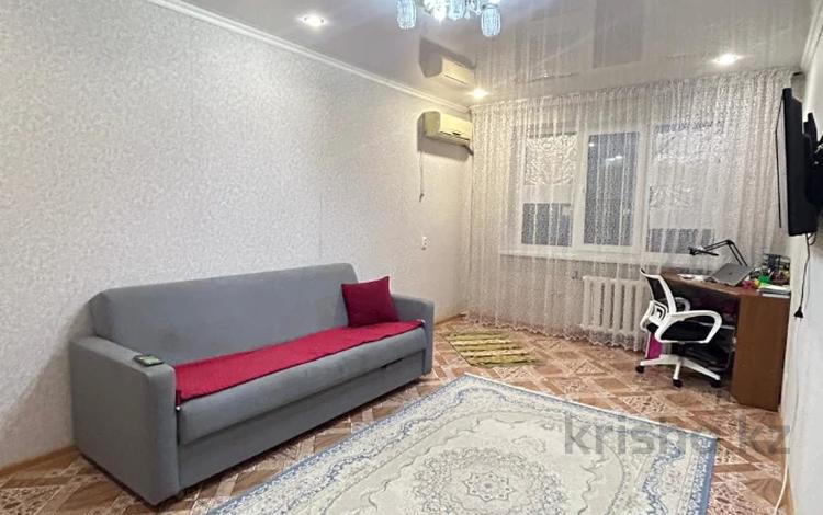 2-комнатная квартира · 54 м² · 5/5 этаж, 4 микрорайон за 16.5 млн ₸ в Уральске — фото 2