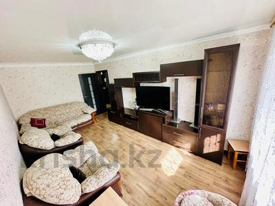 3-комнатная квартира · 70 м² · 5/5 этаж, Севастопольская 4 за 23.9 млн 〒 в Усть-Каменогорске, Ульбинский