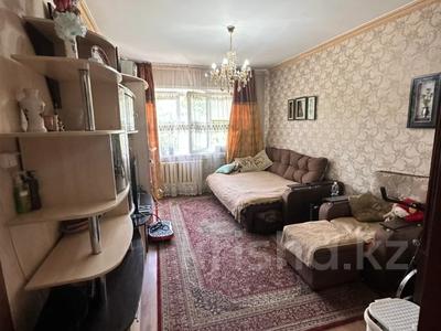 1-бөлмелі пәтер · 42 м² · 4/9 қабат, мкр Аксай-4 — Улугбека | Гимназия №132 | Лицей №126 | Абая, бағасы: 30 млн ₸ в Алматы, Ауэзовский р-н