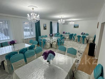 Дом · 4 комнаты · 350 м², Балқантау 49 — Қордай за 40 000 〒 в Астане, Алматы р-н