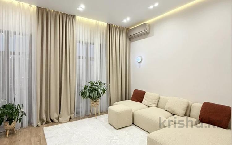 2-бөлмелі пәтер · 70 м² · 4/6 қабат, Акмешит 19, бағасы: 74 млн ₸ в Астане, Есильский р-н — фото 2