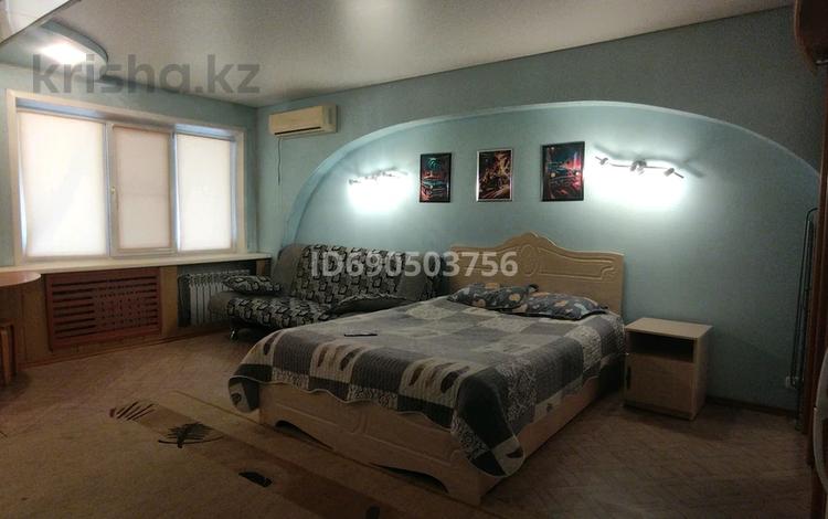 1-комнатная квартира · 31 м² · 1/5 этаж, Дзержинский 14 за 8 000 ₸ в Усть-Каменогорске, Ульбинский — фото 10