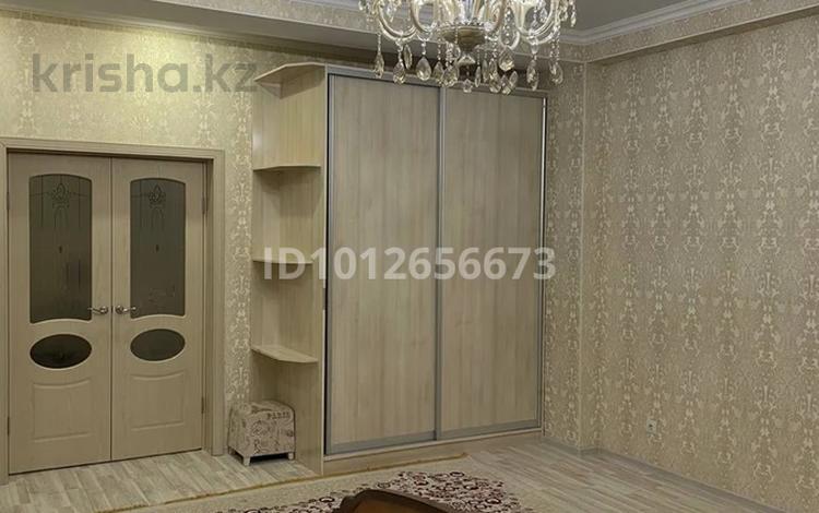 1-бөлмелі пәтер · 95 м² · 2/11 қабат, 17-ш/а. 18, бағасы: 32 млн ₸ в Актау, 17-й мкр — фото 2