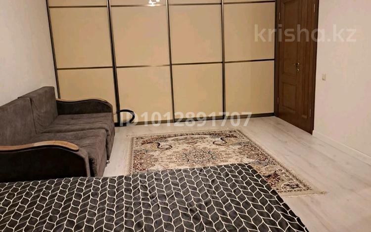 2-бөлмелі пәтер · 60 м² · 13/16 қабат, Абая 150/230, бағасы: 320 000 ₸ в Алматы, Бостандыкский р-н — фото 2