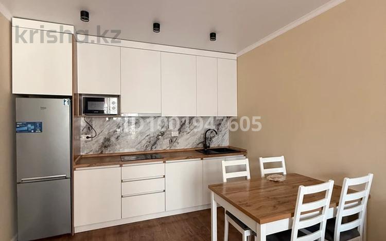 2-комнатная квартира · 50 м², Жандосова 94А за 370 000 ₸ в Алматы, Бостандыкский р-н — фото 3