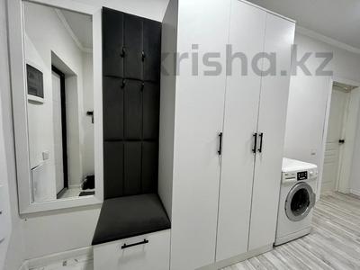 2-комнатная квартира · 49 м² · 12/17 этаж, Варламова за 46.5 млн ₸ в Алматы, Алмалинский р-н