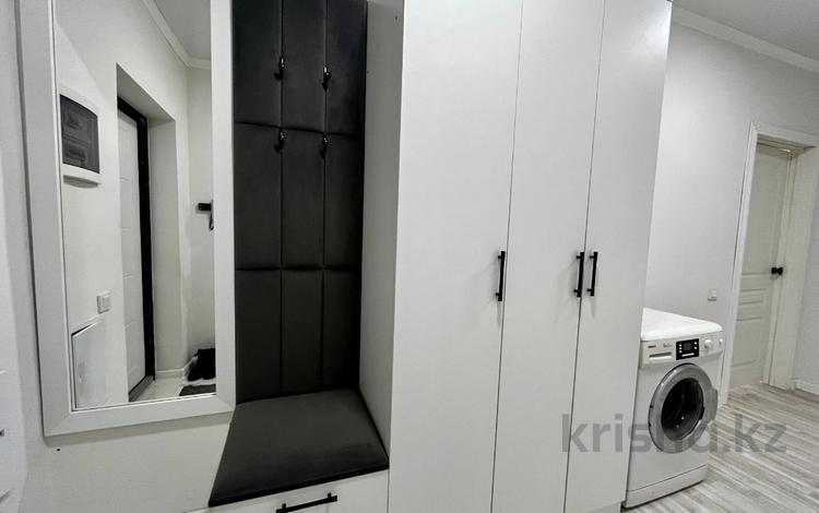 2-комнатная квартира · 49 м² · 12/17 этаж, Варламова за 46.5 млн ₸ в Алматы, Алмалинский р-н — фото 2