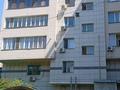 2-бөлмелі пәтер · 50 м² · 4/9 қабат, 8-шағынаудан, Тамерлановское шоссе 1 Г — Тамерлановское шоссе Айровогзал, бағасы: 26 млн ₸ в Шымкенте, Туран р-н — фото 13