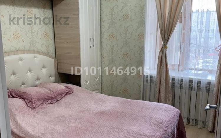 3-бөлмелі пәтер · 62 м² · 2/5 қабат, Абая 81, бағасы: 27 млн ₸ в Жезказгане — фото 2