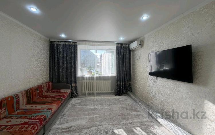 3-бөлмелі пәтер · 63 м² · 6/9 қабат, Жукова, бағасы: 21.5 млн ₸ в Уральске — фото 2