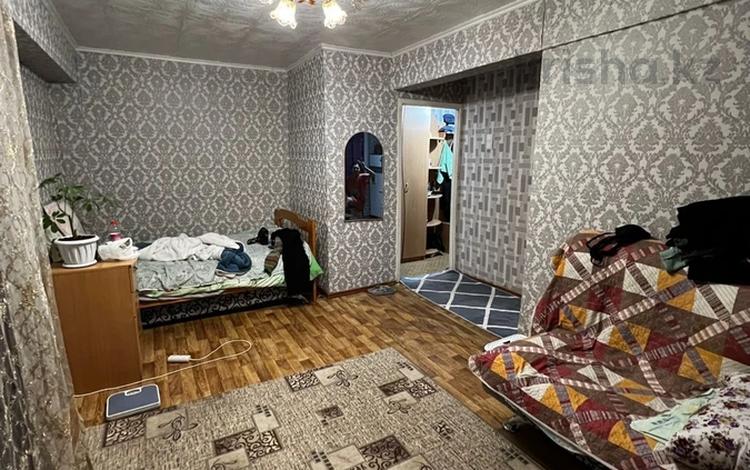 1-комнатная квартира, 33 м², 4/5 этаж, Казахстан 95 за 10.9 млн 〒 в Усть-Каменогорске — фото 2