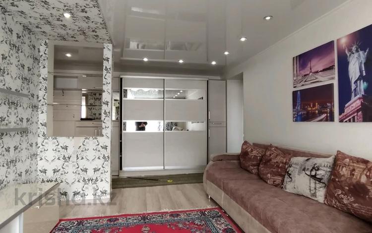 3-бөлмелі пәтер · 86 м² · 8/10 қабат, Карбышева 38, бағасы: 250 000 〒 в Усть-Каменогорске — фото 3