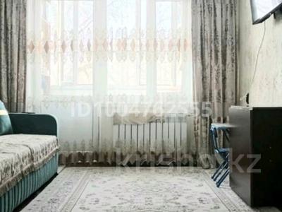 3-комнатная квартира · 60 м² · 4/5 этаж, Астана м-он Самал 24 — Астана Алдабергенова за ~ 22.2 млн 〒 в Талдыкоргане, мкр Самал