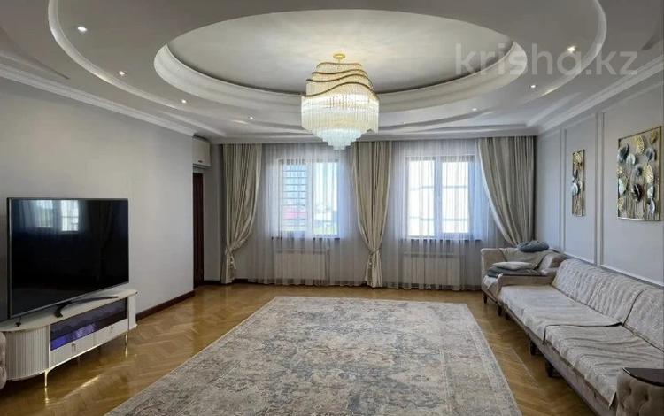 3-бөлмелі пәтер · 185 м² · 10/20 қабат, Кабанбай батыра 6/1, бағасы: ~ 100 млн ₸ в Астане, Есильский р-н — фото 15