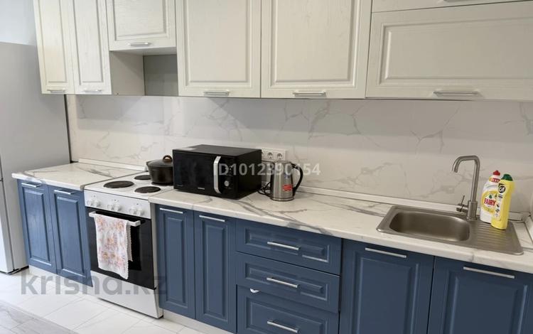 2-комнатная квартира · 62 м² · 5/13 этаж, Муратбаева за 400 000 ₸ в Алматы, Алмалинский р-н — фото 2