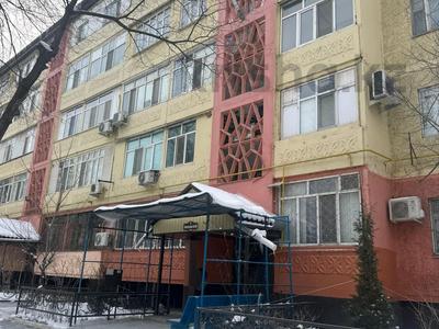 3-бөлмелі пәтер · 65 м² · 5/5 қабат, Аппасова 30 — РОВД, 53 школа, бағасы: 19 млн 〒 в Таразе