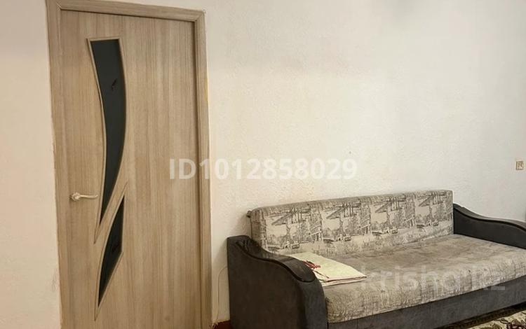 2-комнатная квартира · 46.5 м² · 3/5 этаж, мкр Самал 19 за 14 млн ₸ в Таразе — фото 2