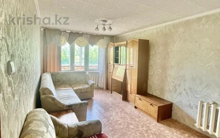 2-бөлмелі пәтер · 43 м² · 3/5 қабат, ул. Абая, бағасы: 6.8 млн ₸ в Темиртау — фото 8