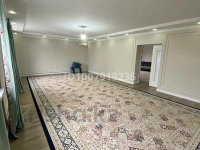 Отдельный дом · 4 комнаты · 240 м² · 6 сот., мкр Томарлы, Оразова за 35 млн ₸ в Атырау