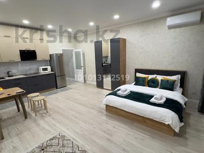1-бөлмелі пәтер · 50 м² · 10/12 қабат, Розыбакиева 158 — Сатпаева, бағасы: 20 000 ₸ в Алматы, Бостандыкский р-н
