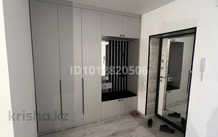2-бөлмелі пәтер · 86.5 м² · 6/12 қабат, Ладожская 17/1, бағасы: 42 млн ₸ в Павлодаре — фото 2